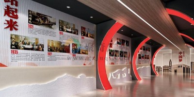 紅色文化展館設計中，如何構建一條完整故事線？